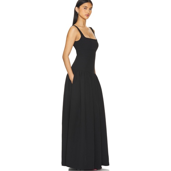 Lovers and Friends Aria Maxi Dress in Black - Picture 3 of 10